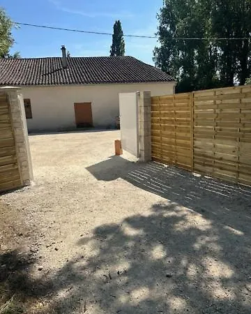بيت للعطل Poitevins Saint-Astier (Lot-et-Garonne)